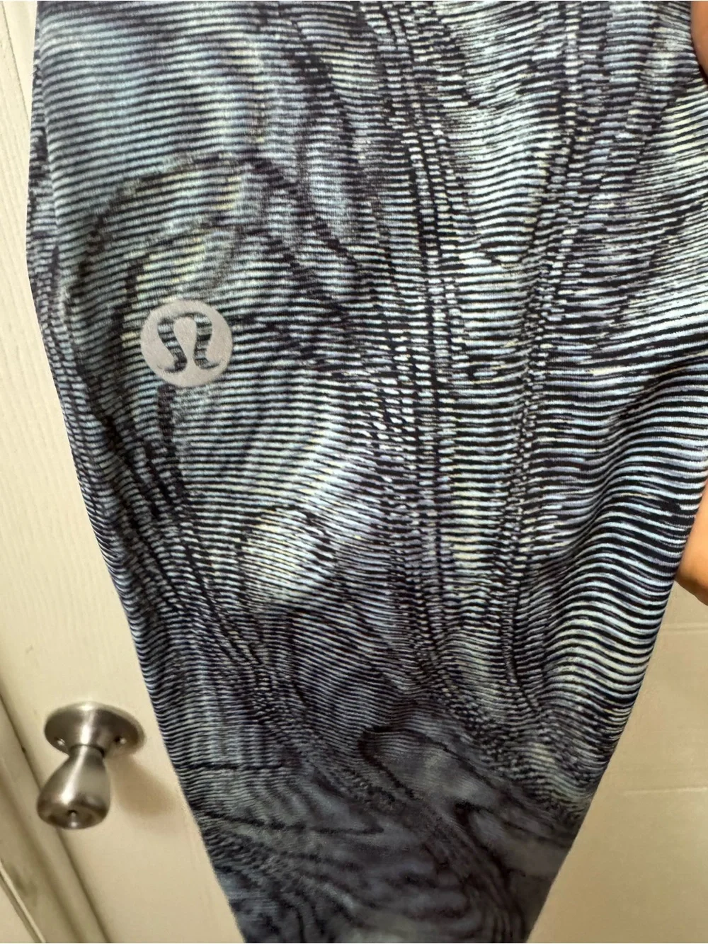 lululemon athletica Blue-Gray Marble Print Leggings
